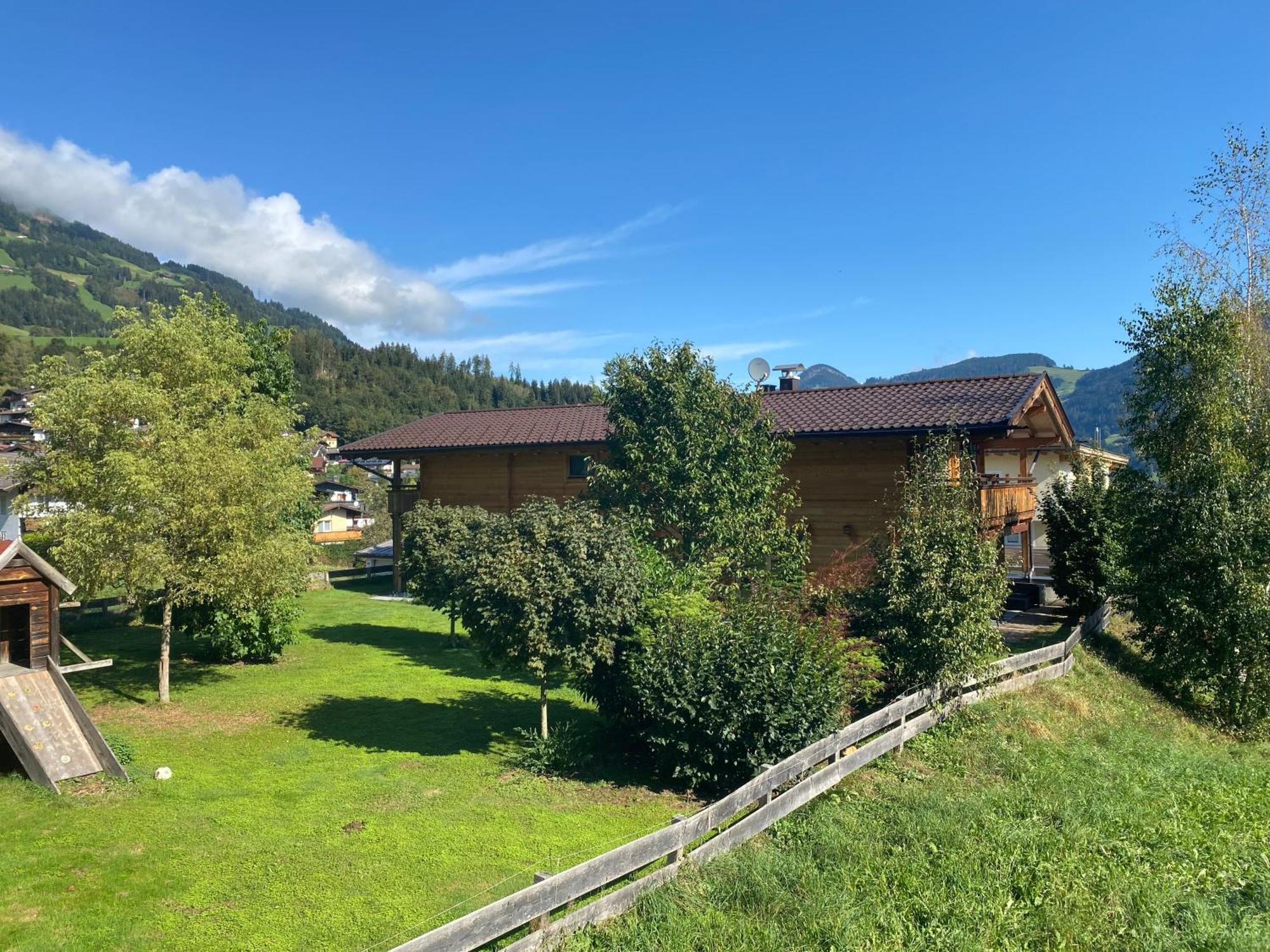 Ferienwohnung Zillertal - Schwemberger Fuegen Exterior photo