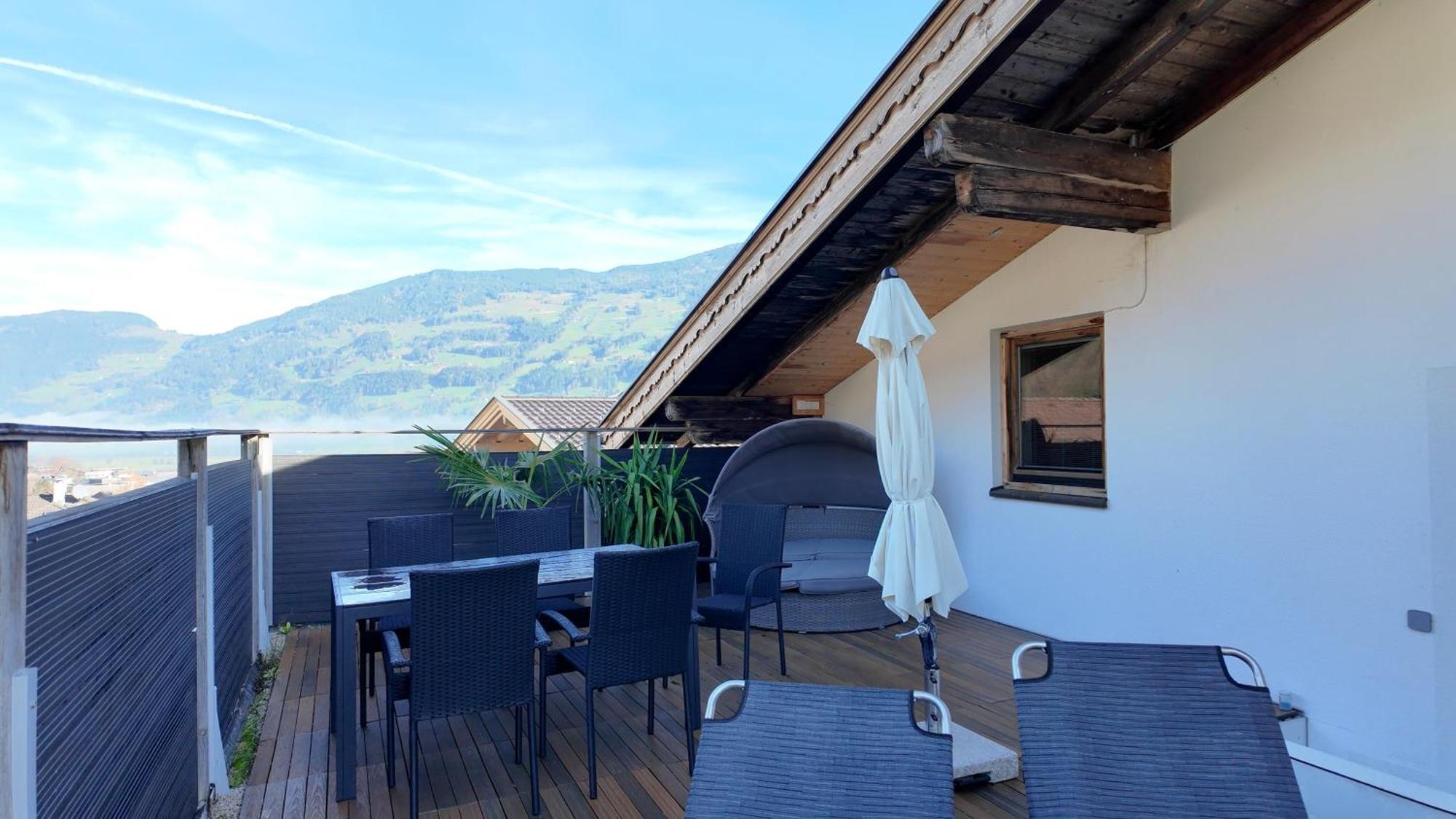 Ferienwohnung Zillertal - Schwemberger Fuegen Exterior photo